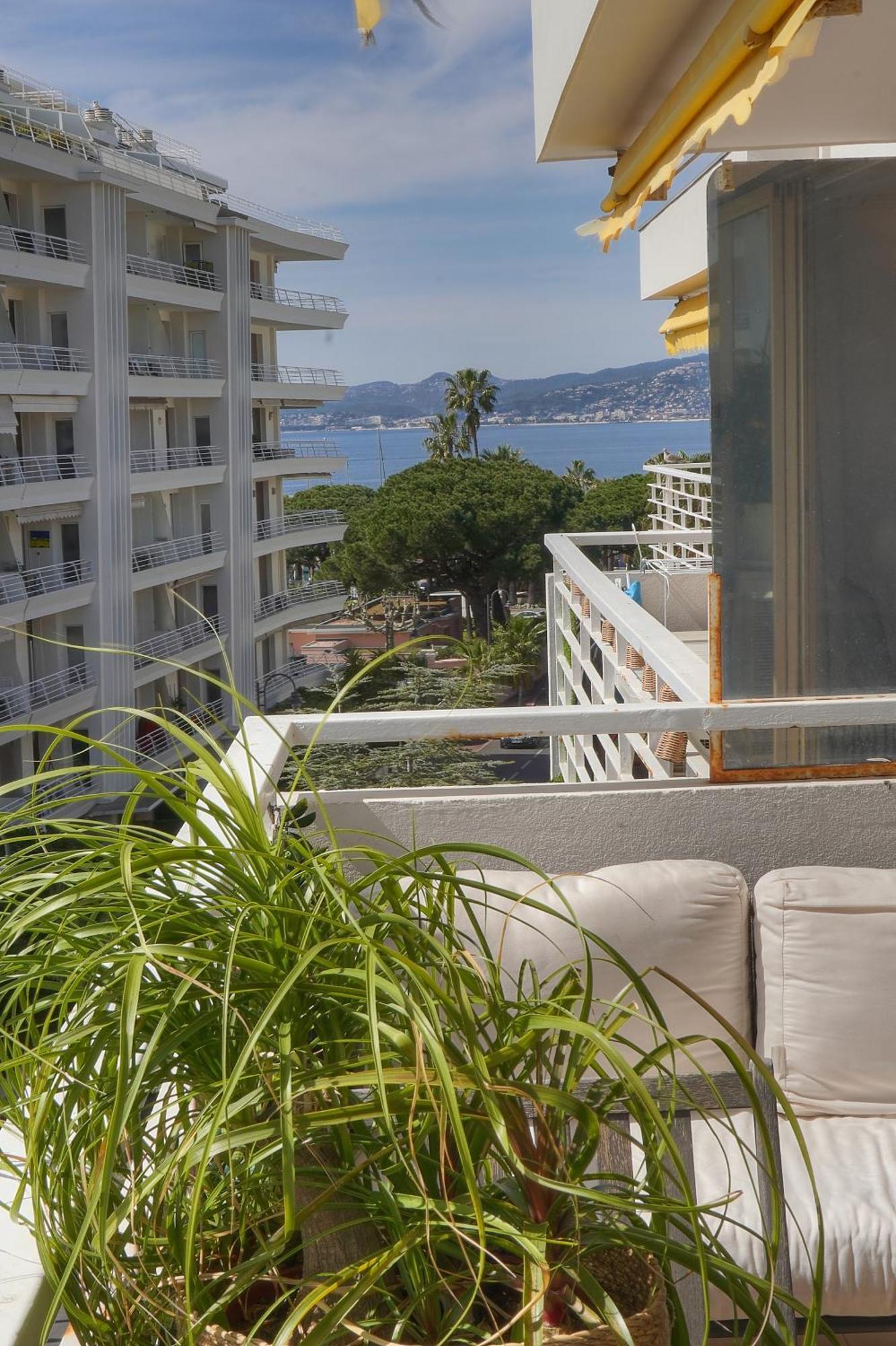 Frgk "Etoile Du Sud Terrasse Vue Mer Palm Beach" Cannes Buitenkant foto